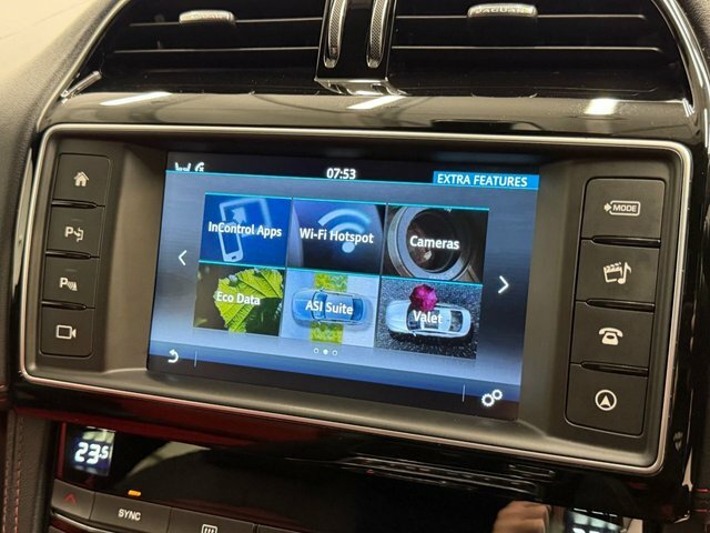 Jaguar F-Pace Portfolio Awd D 4Wd #25