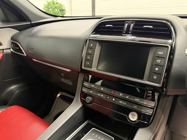 Jaguar F-Pace Portfolio Awd D 4Wd #18