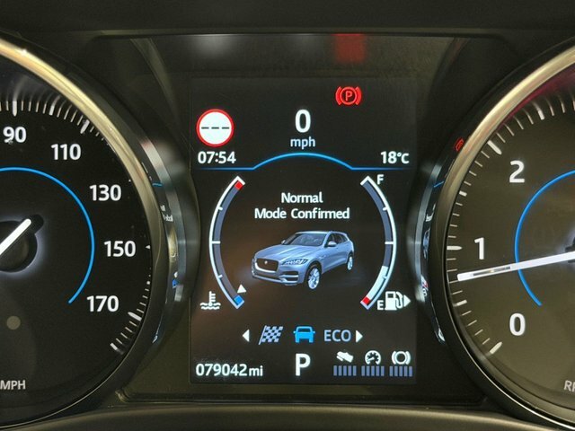 Jaguar F-Pace Portfolio Awd D 4Wd #36