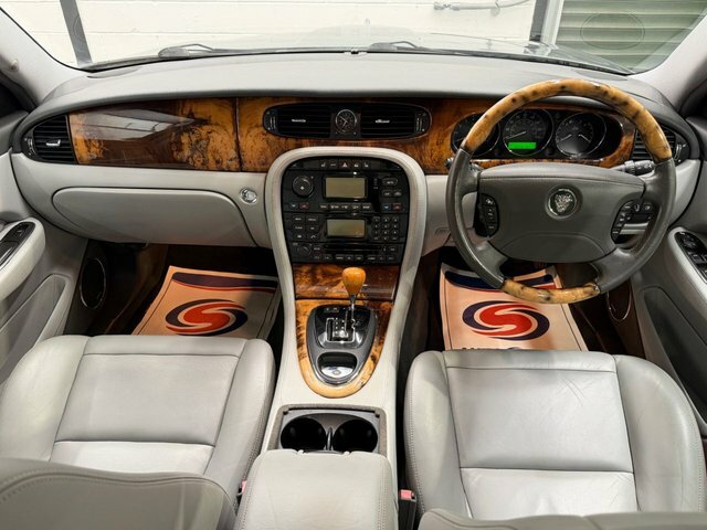 Jaguar XJ 3.0 Se Silver #27
