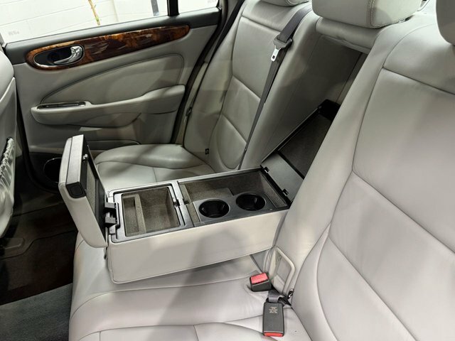 Jaguar XJ 3.0 Se Silver #77