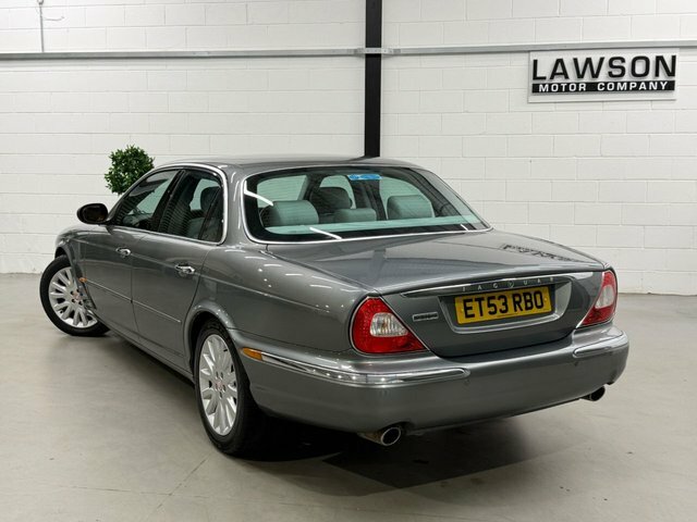 Jaguar XJ 3.0 Se Silver #11