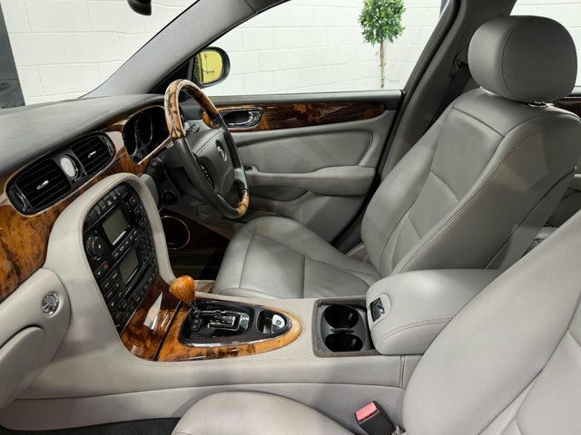 Jaguar XJ 3.0 Se Silver #69