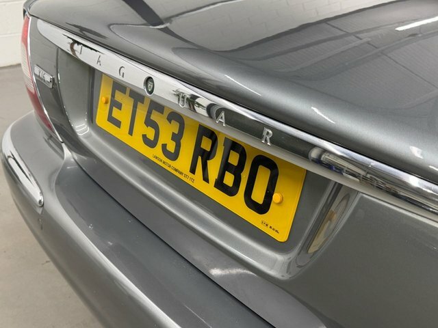 Jaguar XJ 3.0 Se Silver #14