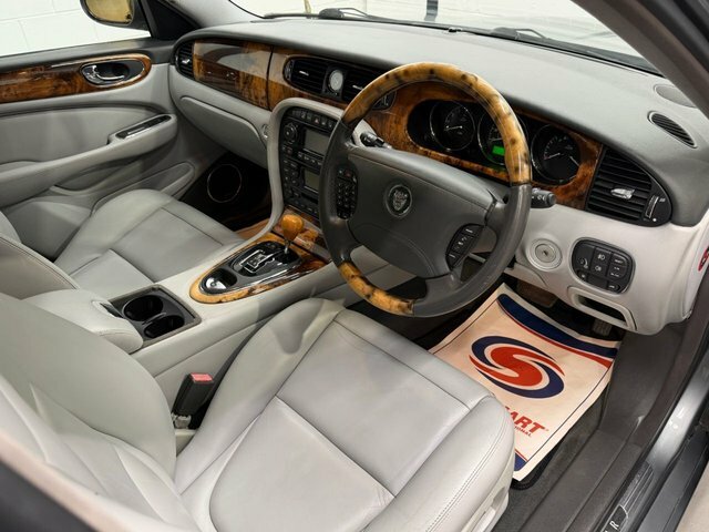 Jaguar XJ 3.0 Se Saloon 249 G Km 240 B Grey #6