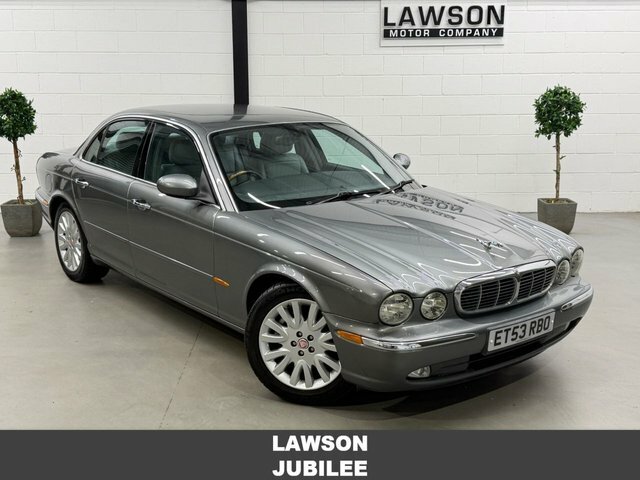 Jaguar XJ 3.0 Se Saloon 249 G Km 240 B Grey