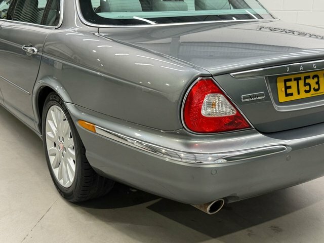 Jaguar XJ 3.0 Se Silver #55