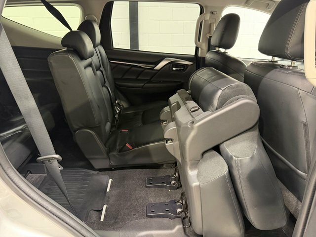 Mitsubishi Shogun Sport 2.4D 4 Suv 4Wd Euro 6 181 Ps Silver #5