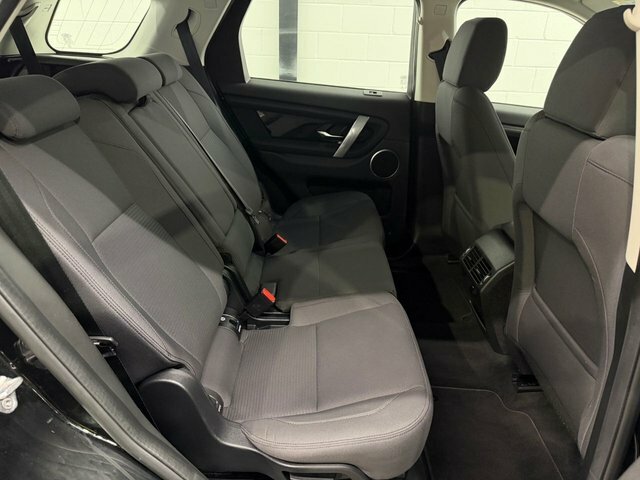 Land Rover Discovery Sport Discovery Sport 2.0 D165 2Wd 7St Stationwagon Black #6