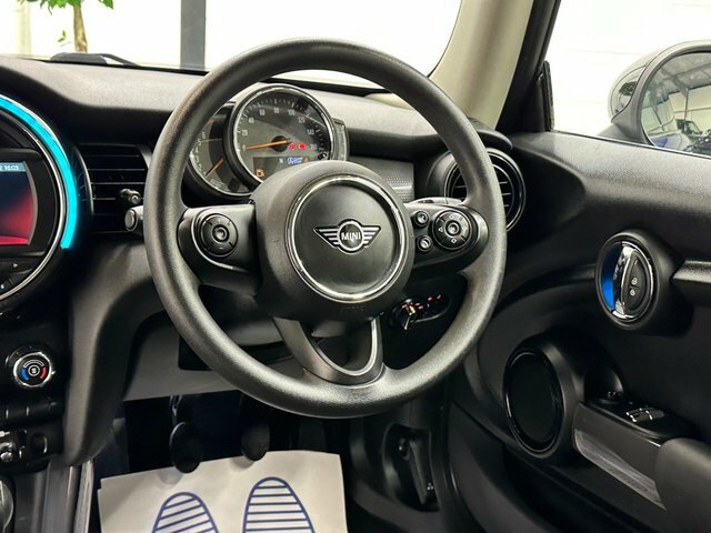 Mini Hatch Mini Used F55 Mini Cooper S 5-Door Hatch Lci Black #24