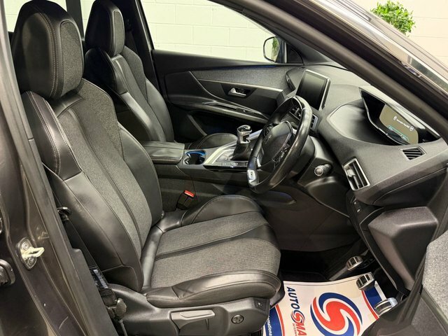 Peugeot 3008 1.2 Puretech Gt Line Suv Euro 6 Grey #2