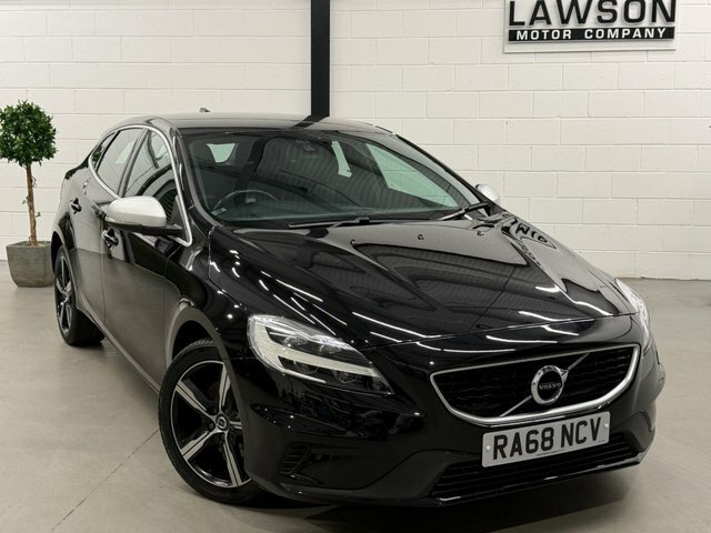 Volvo V40 2.0 T2 Gpf R-design Nav Plus Hatchback Black #5