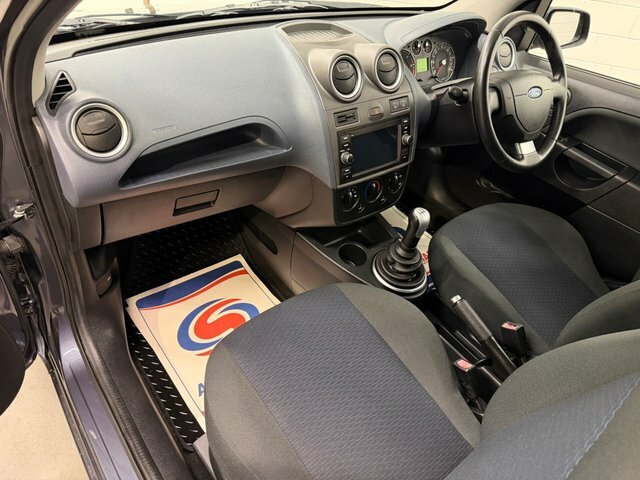 Ford Fiesta 1.4 Zetec Tdci 68 Bhp Green #35