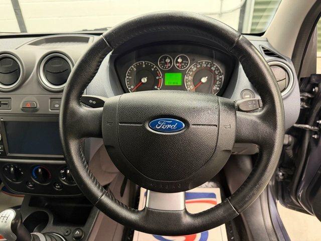 Ford Fiesta 1.4 Zetec Tdci 68 Bhp Green #22
