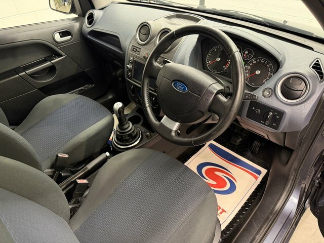 Ford Fiesta 1.4 Zetec Tdci 68 Bhp Green #2