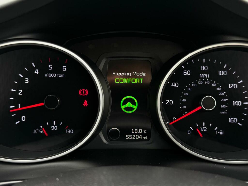 Kia Sportage 1.6 1 White #30