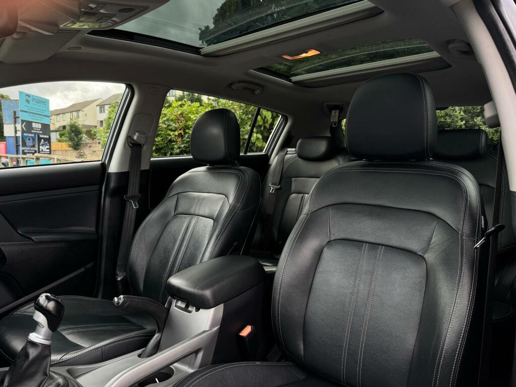 Kia Sportage 1.6 1 White #22