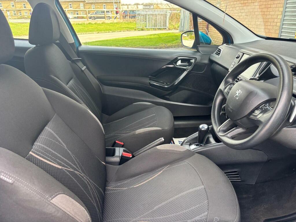 Peugeot 208 1.2 Active 82 Bhp Blue #11