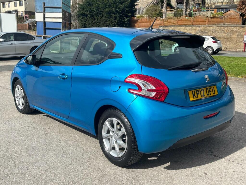 Peugeot 208 1.4 E-hdi Active Egc Euro 5 Ss Blue #4