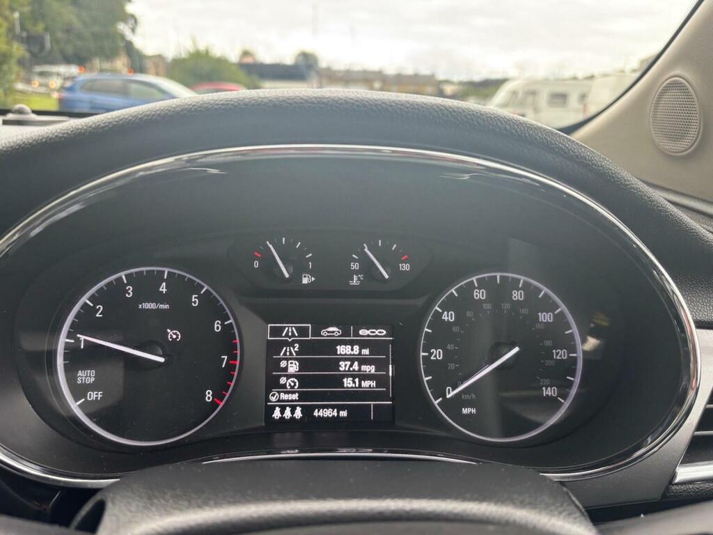 Vauxhall Mokka X 1.4T Design Nav White #25