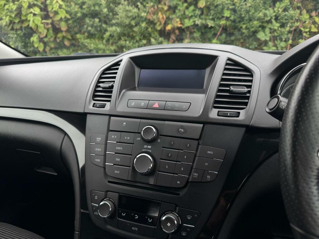 Vauxhall Insignia Estate #14