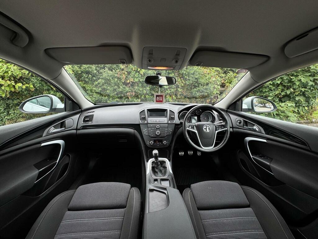 Vauxhall Insignia Estate #11