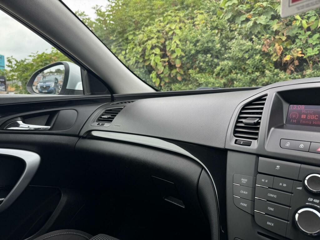 Vauxhall Insignia Estate #15