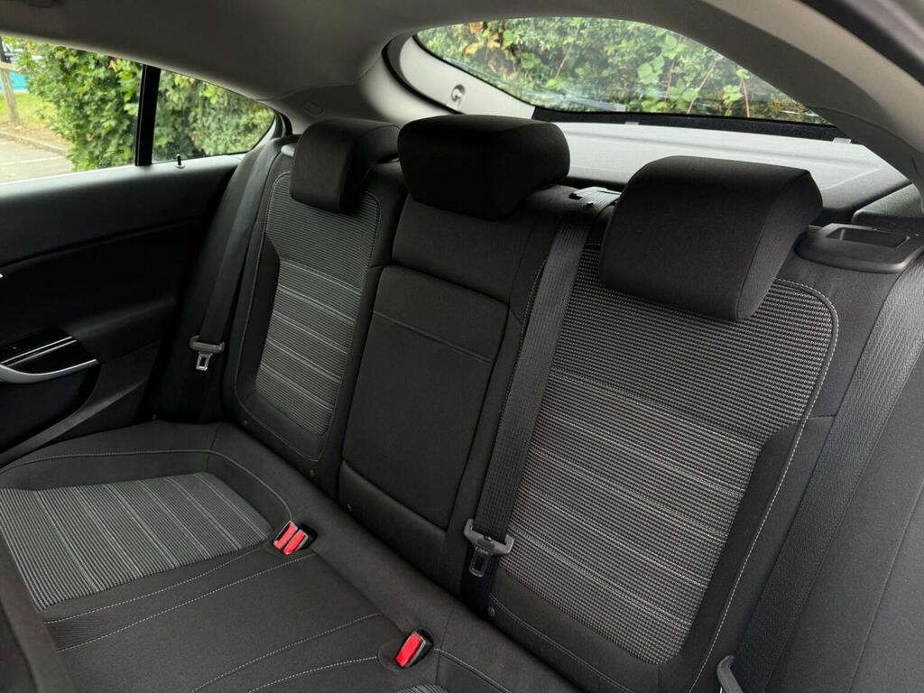 Vauxhall Insignia Estate #23