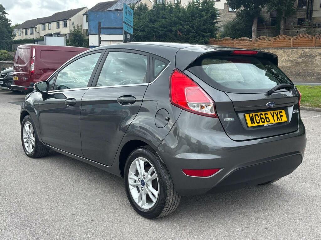 Ford Fiesta 1.1 Zetec White #4