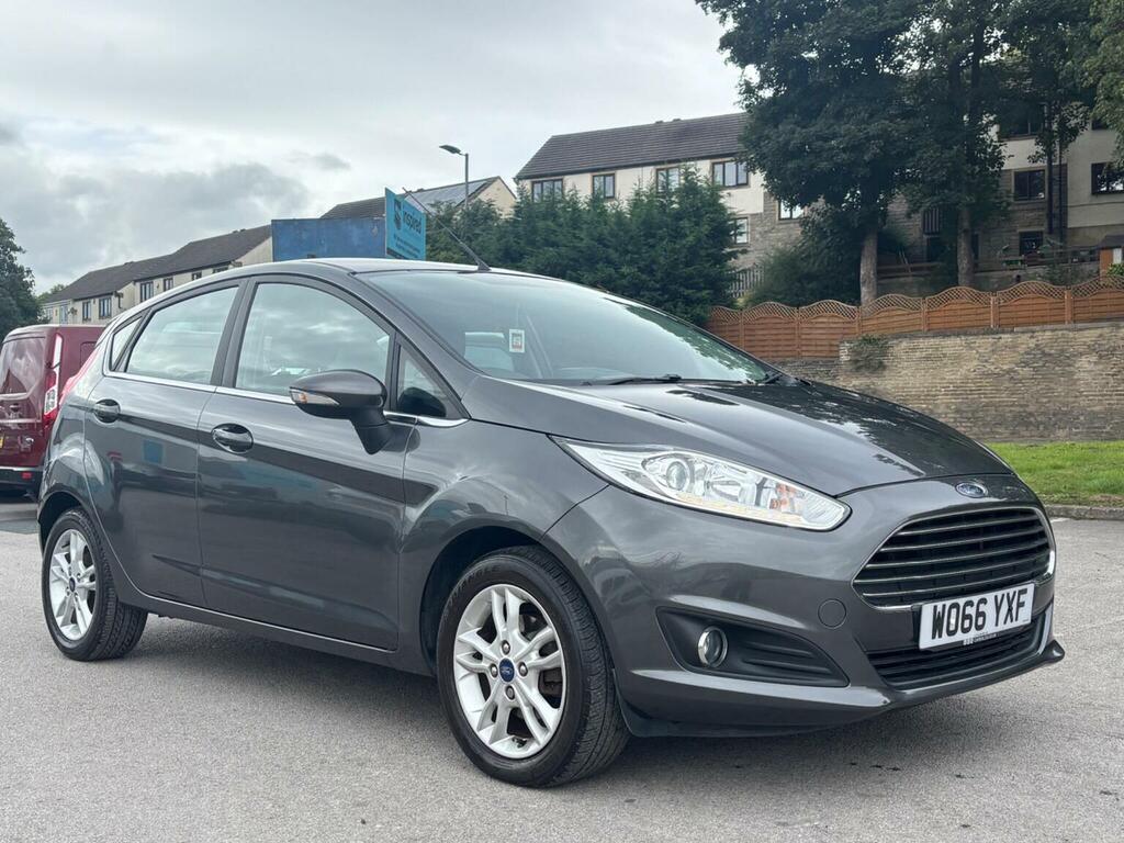 Ford Fiesta 1.1 Zetec White #3