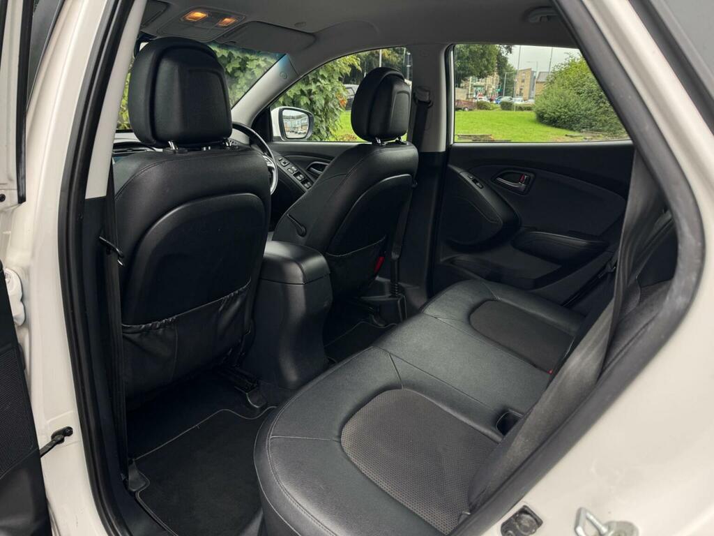 Hyundai Ix35 2.0 Premium Crdi 4Wd 181 Bhp Blue #42