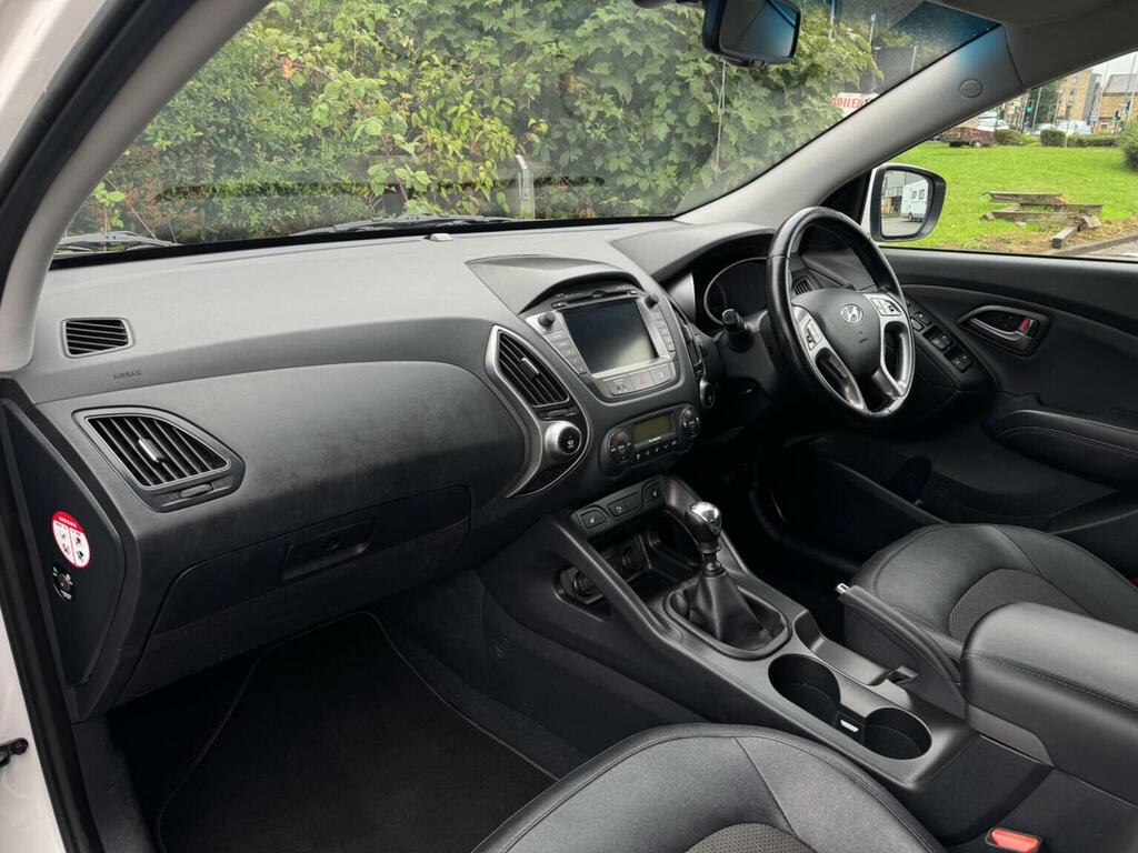 Hyundai Ix35 2.0 Premium Crdi 4Wd 181 Bhp Blue #16