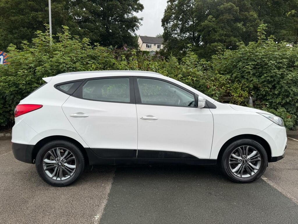 Hyundai Ix35 2.0 Premium Crdi 4Wd 181 Bhp Blue #4