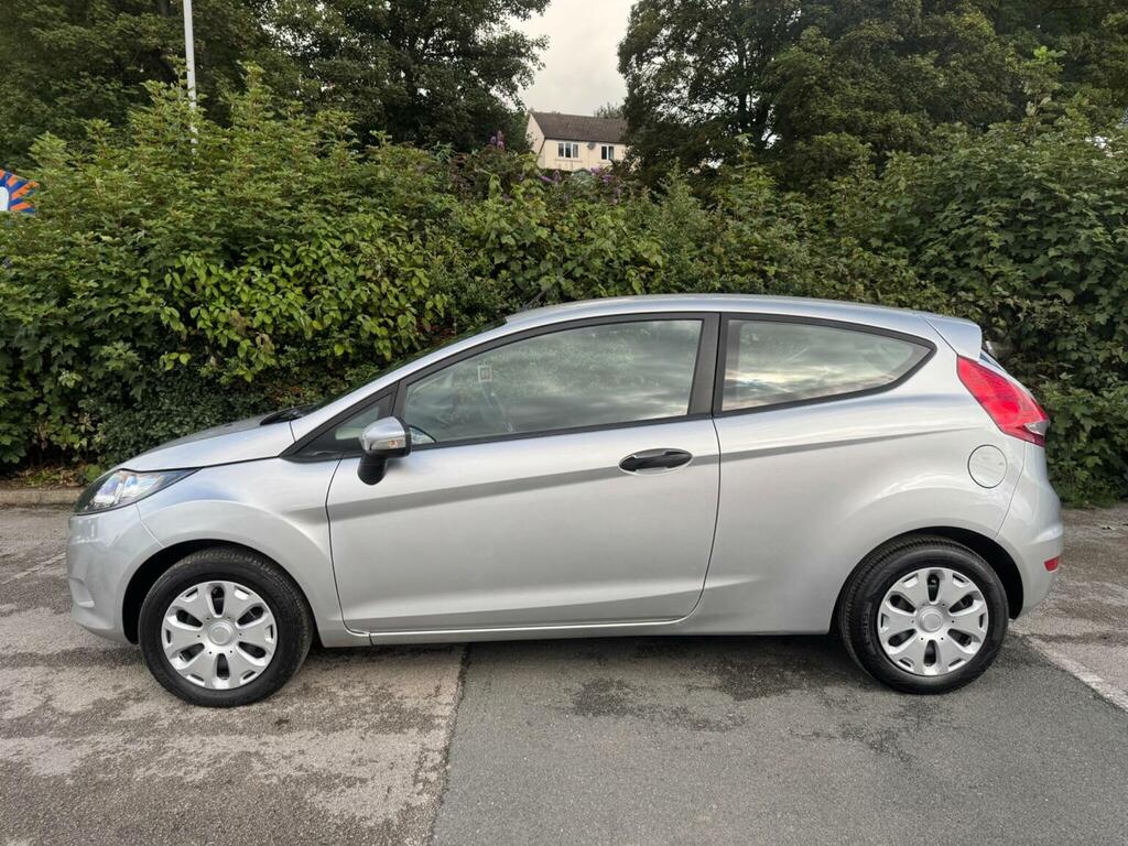 Ford Fiesta 1.25 Zetec 82 White #10
