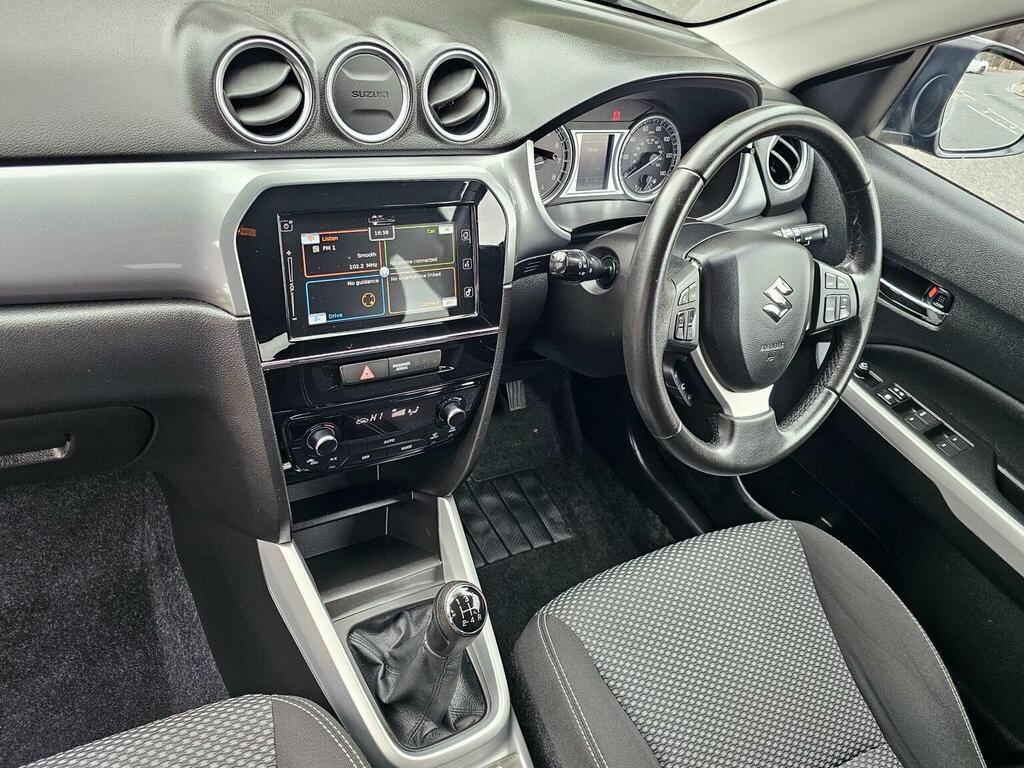 Suzuki Vitara Sz-t Silver #70