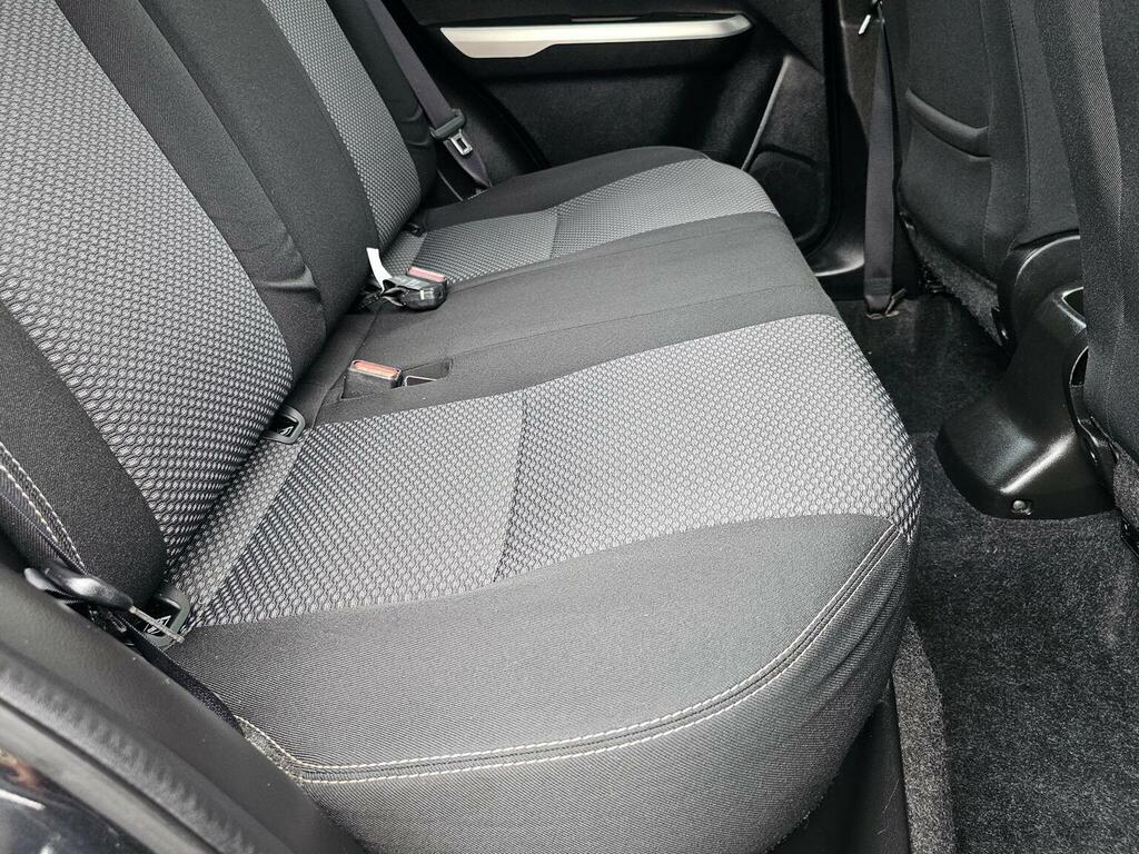 Suzuki Vitara Sz-t Silver #52