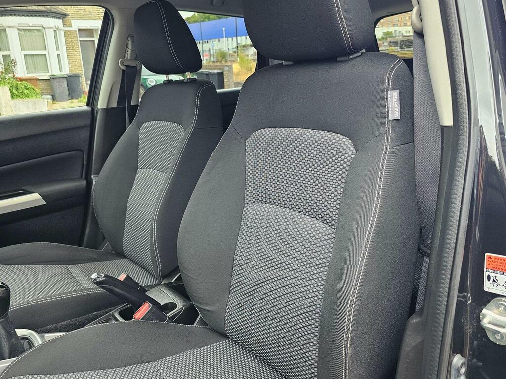 Suzuki Vitara Sz-t Silver #66