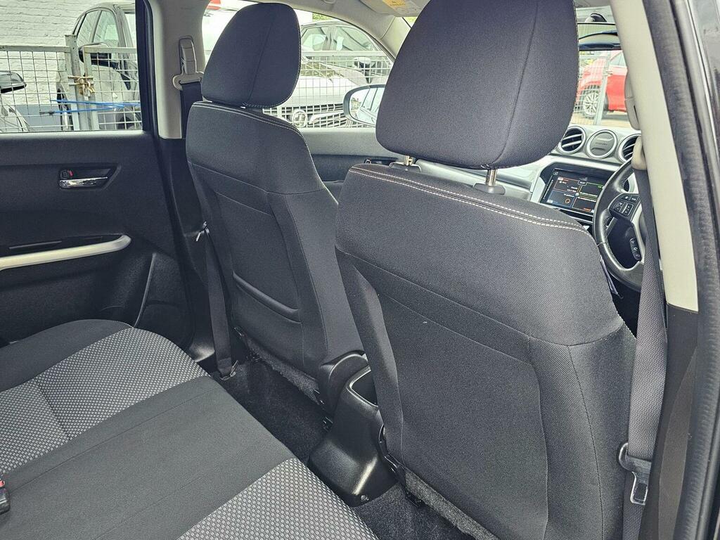 Suzuki Vitara Sz-t Silver #53