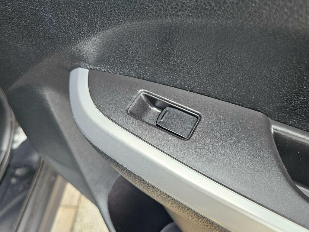 Suzuki Vitara Sz-t Silver #55