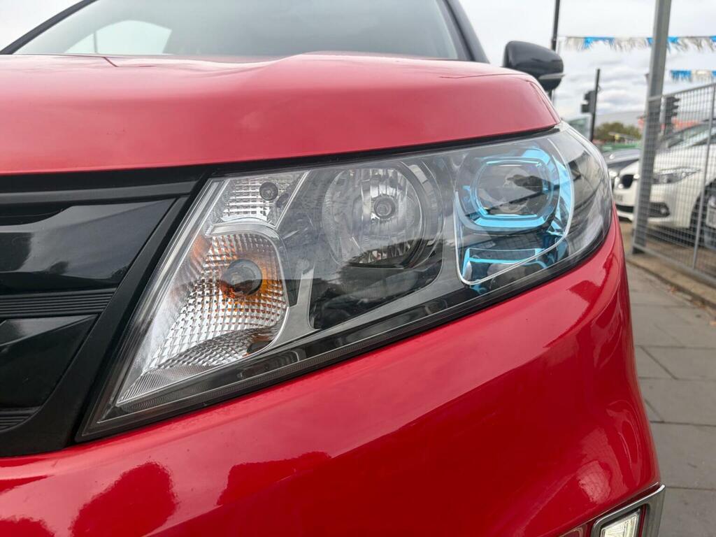 Suzuki Vitara Vitara S Boosterjet Allgrip White #11