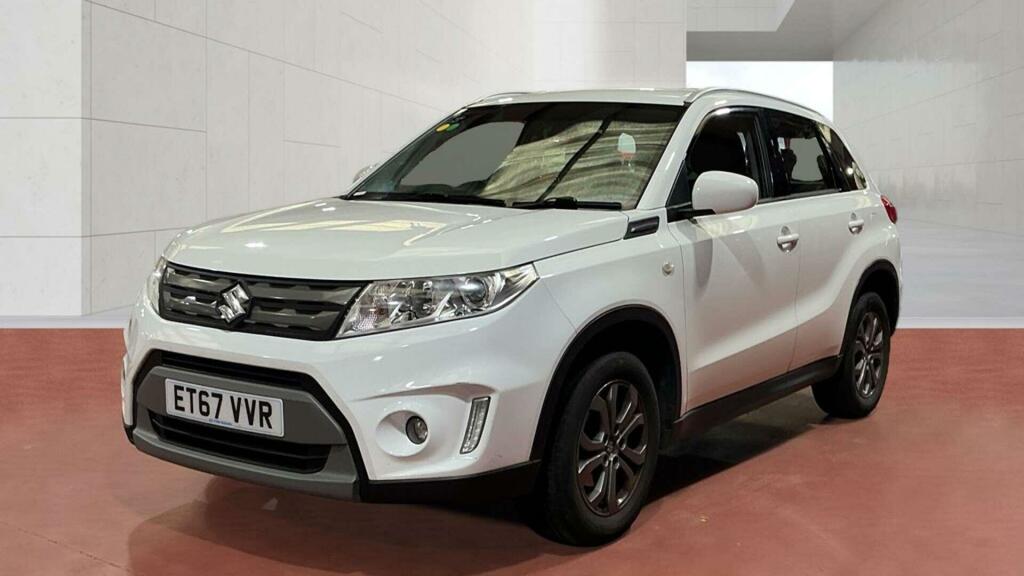 Suzuki Vitara Sz4 White