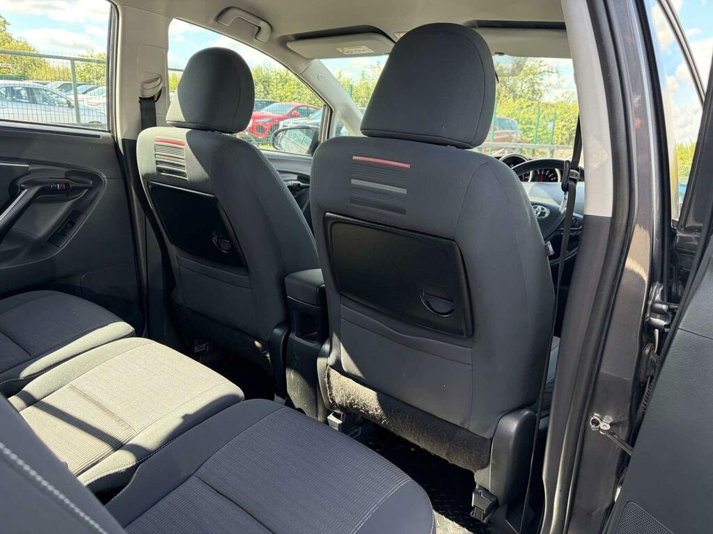 Toyota Verso Valvematic Active Red #27