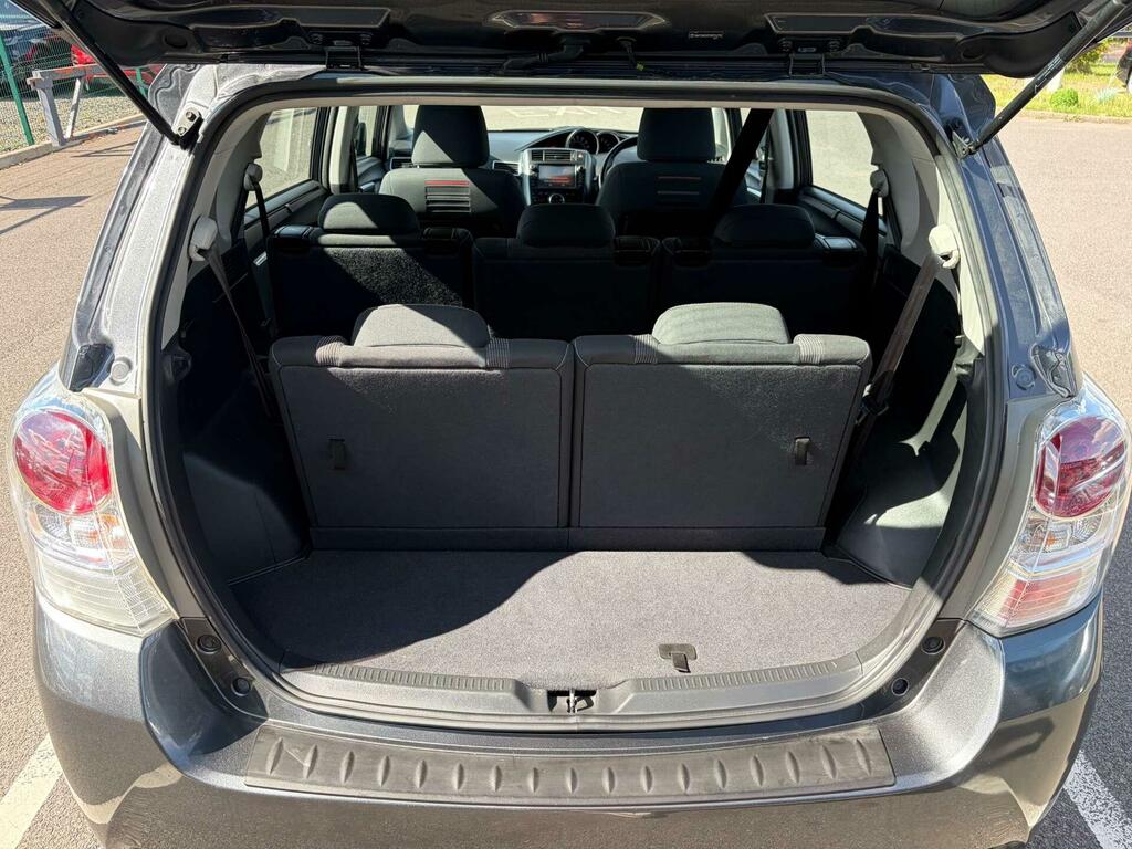 Toyota Verso Valvematic Active Red #23