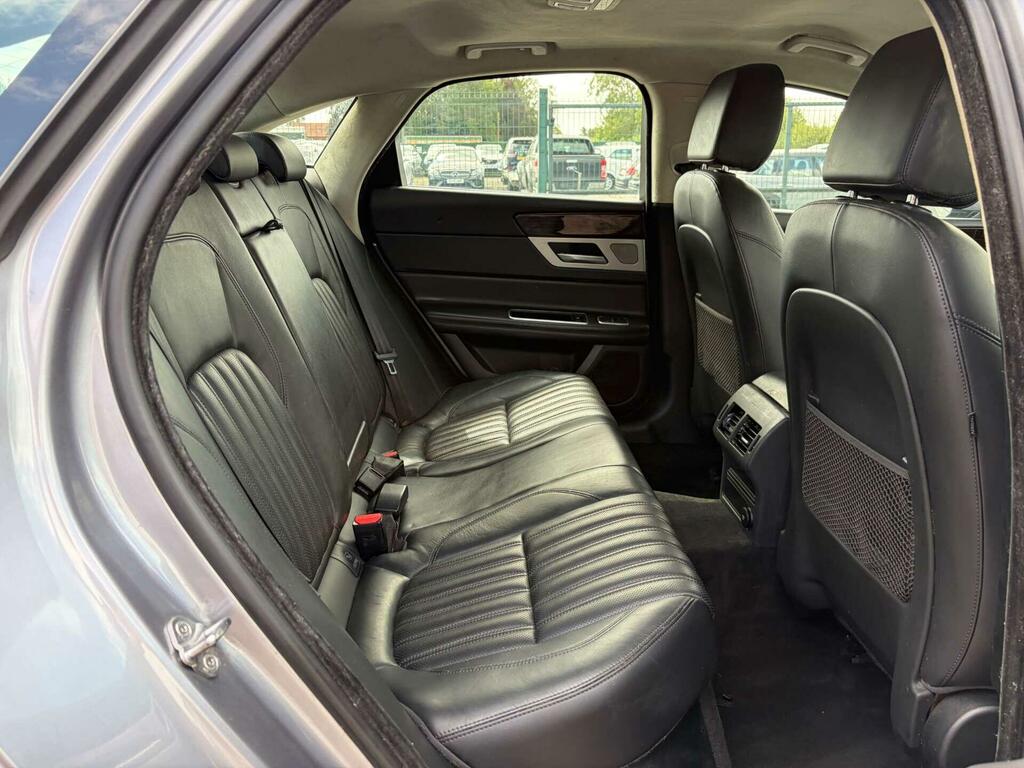 Jaguar XF White #25
