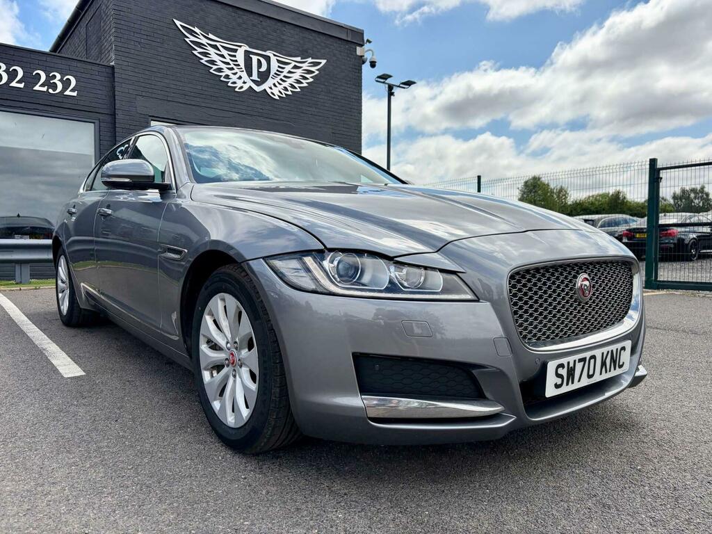Jaguar XF White #44