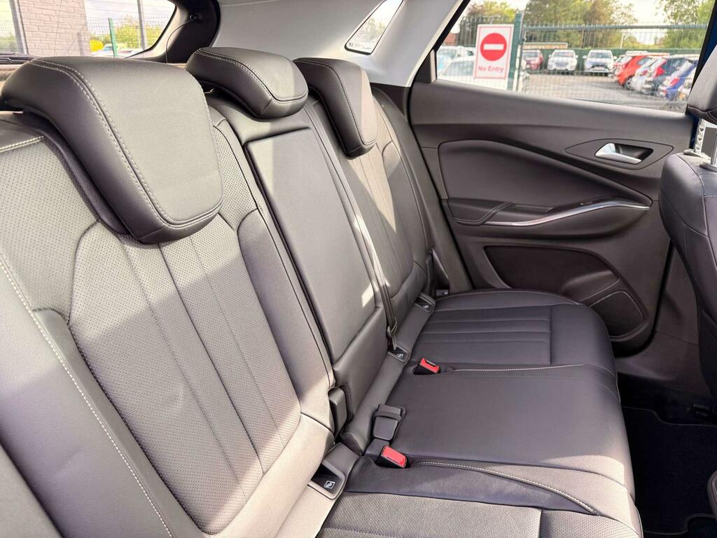 Vauxhall Grandland X Elite Nav Grey #30