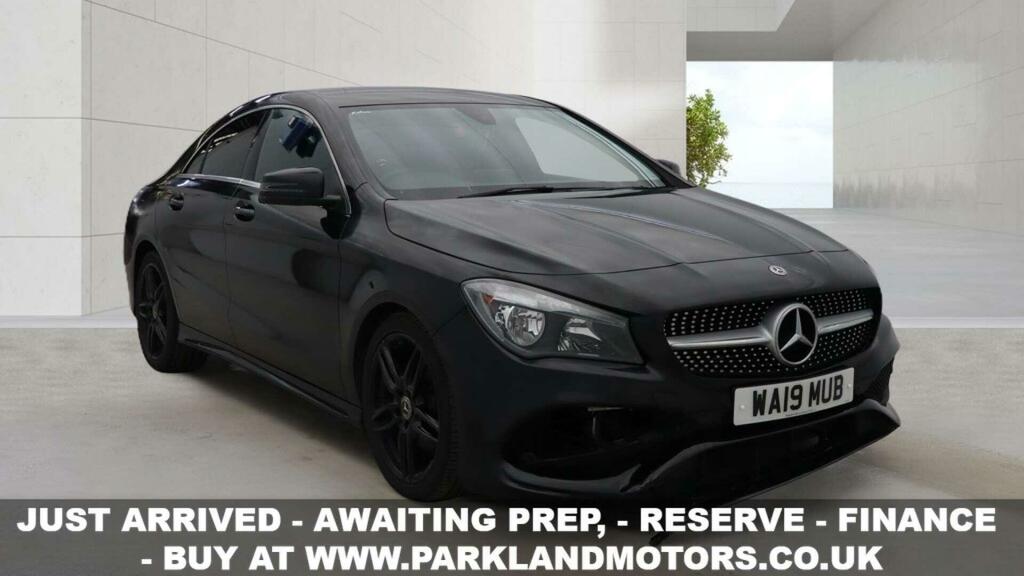 Mercedes-Benz CLA Class Amg Line Edition Black