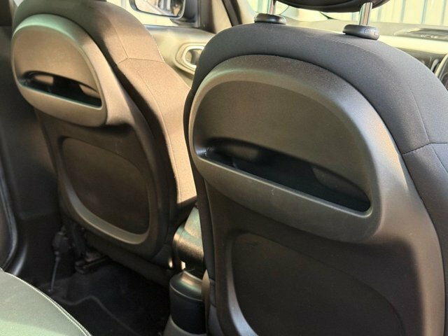 Fiat 500L Lounge 5dr Red #17