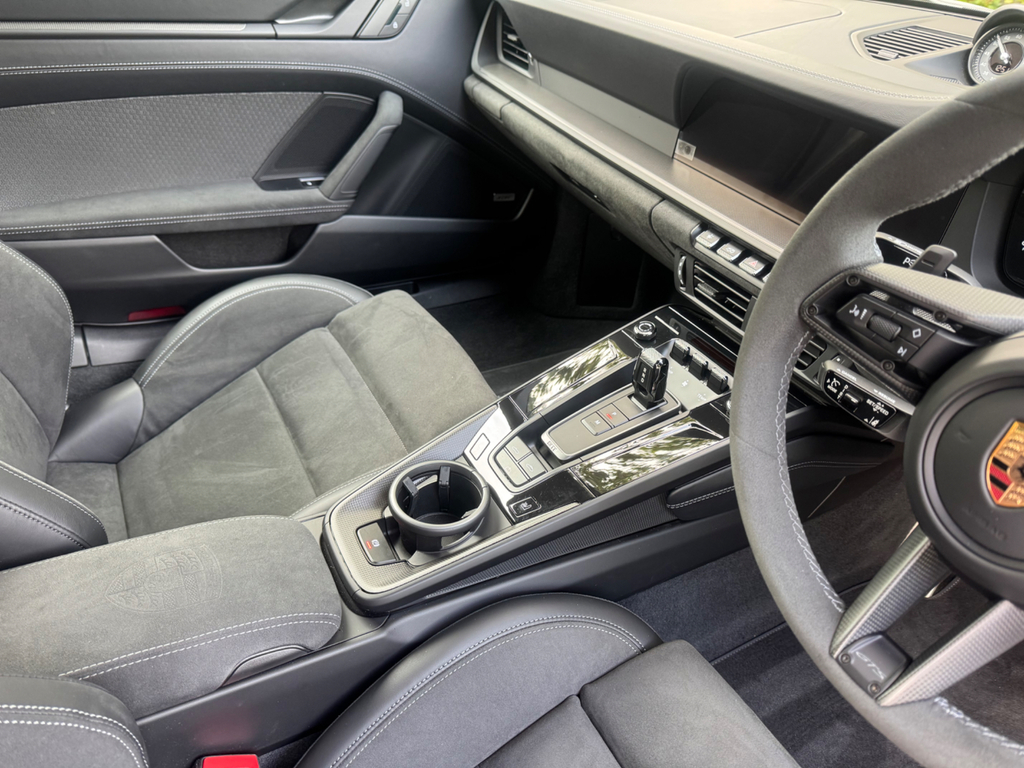 Porsche 911 Carrera 4 Gts Pdk #2