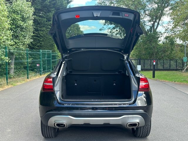 Mercedes-Benz GLA Class  Red #11